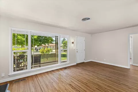 936 Badgley Dr, Modesto, CA 95350 photo 8