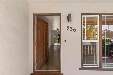 936 Badgley Dr, Modesto, CA 95350 photo 4