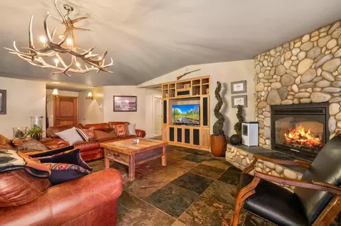 27040 Summerhill Dr, Pinecrest, CA 95364 photo 31