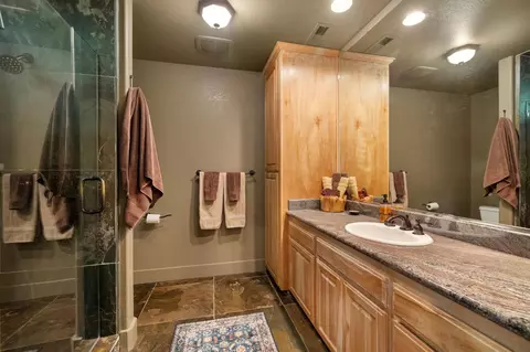 27040 Summerhill Dr, Pinecrest, CA 95364 photo 16