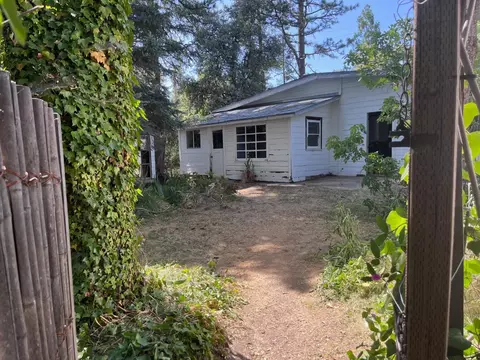 11065 White Oak Way, Nevada City, CA 95959