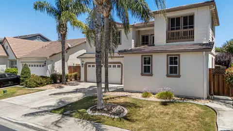 Exterior - 1846 Bankston Dr, Tracy, CA 95304 photo 4 of 9