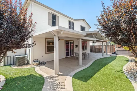 Exterior - 1846 Bankston Dr, Tracy, CA 95304 photo 8 of 9