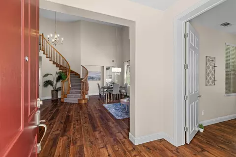 Entry Way - 1846 Bankston Dr, Tracy, CA 95304 photo 2 of 8