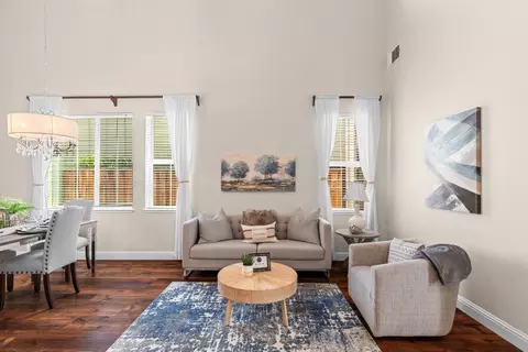 Living - 1846 Bankston Dr, Tracy, CA 95304 photo 2 of 6