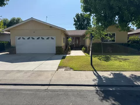 2405 Queenaire Ln, Modesto, CA 95350 photo 1