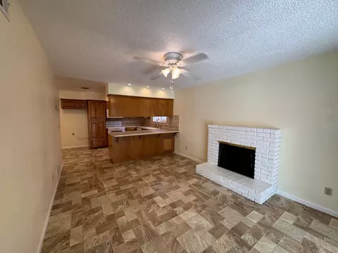 2405 Queenaire Ln, Modesto, CA 95350 photo 12