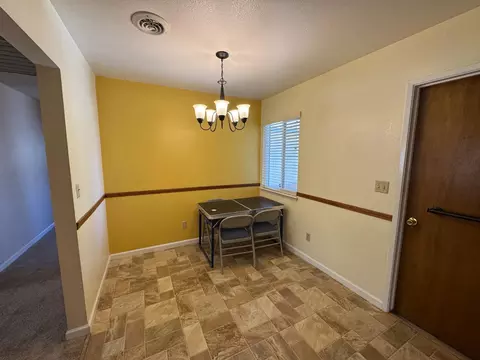 2405 Queenaire Ln, Modesto, CA 95350 photo 10