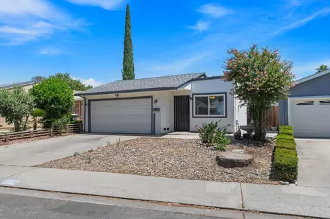 2356 Nancy Ln, Modesto, CA 95350 photo 2