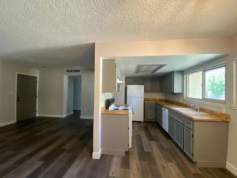 3701 Colonial Dr #92, Modesto, CA 95356 photo 9
