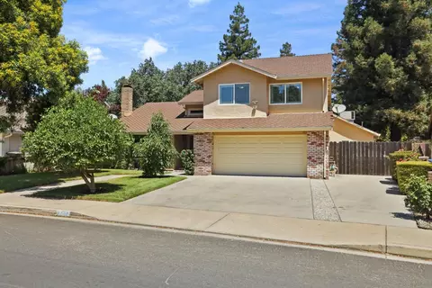 Exterior - 1717 Edgebrook Dr, Modesto, CA 95354 photo 2 of 28