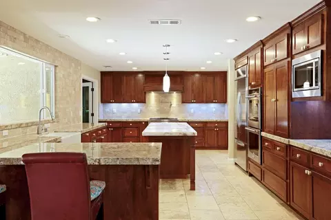 Kitchen - 1717 Edgebrook Dr, Modesto, CA 95354 photo 1 of 17
