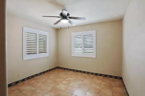 Bedroom - 1717 Edgebrook Dr, Modesto, CA 95354 photo 1 of 9