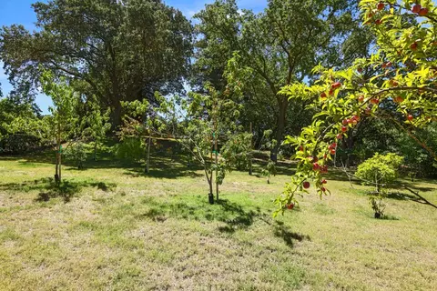 Exterior - 1717 Edgebrook Dr, Modesto, CA 95354 photo 11 of 28