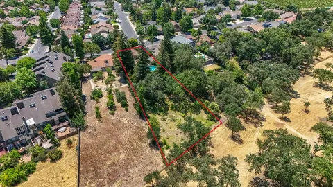 View/Area - 1717 Edgebrook Dr, Modesto, CA 95354 photo 7 of 12