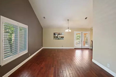 Living - 1717 Edgebrook Dr, Modesto, CA 95354 photo 6 of 9
