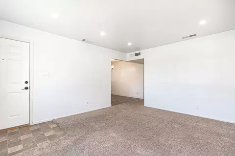 52 W San Gabriel Ave, Clovis, CA 93612 photo 7