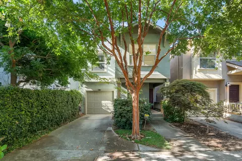 835 26th St, Sacramento, CA 95816