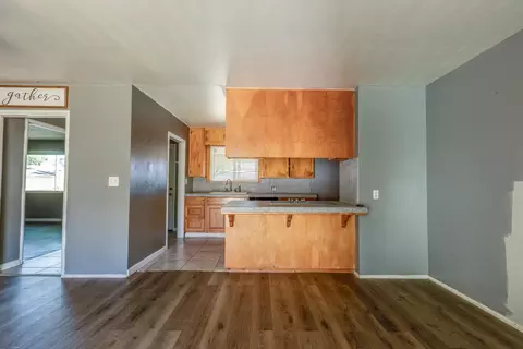 Living - 1700 Wolverine Way, Modesto, CA 95355 photo 1 of 5
