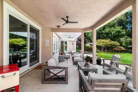Exterior - 1545 Thunderbird Dr, Modesto, CA 95356 photo 6 of 20