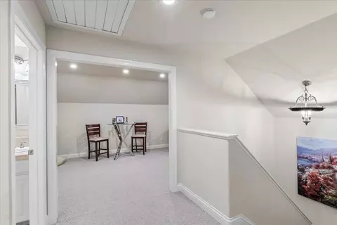 Entry Way - 1545 Thunderbird Dr, Modesto, CA 95356 photo 6 of 11