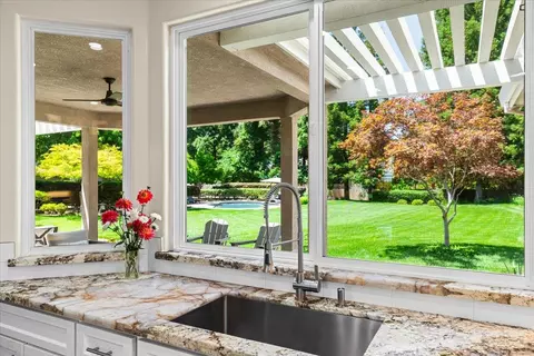 Kitchen - 1545 Thunderbird Dr, Modesto, CA 95356 photo 7 of 8