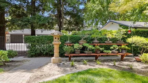 Exterior - 1545 Thunderbird Dr, Modesto, CA 95356 photo 11 of 20