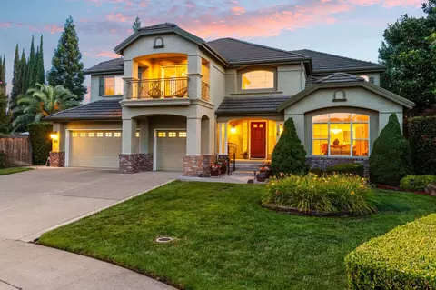 35 Legacy Ct, Roseville, CA 95678