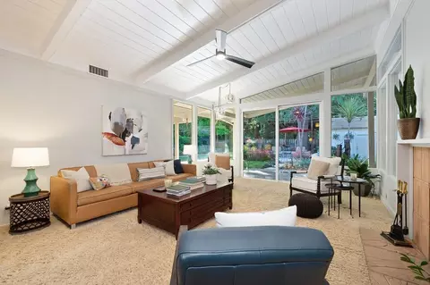 Living - 1807 Lambeth Way, Carmichael, CA 95608 photo 7 of 11