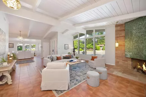 Living - 1807 Lambeth Way, Carmichael, CA 95608 photo 5 of 11