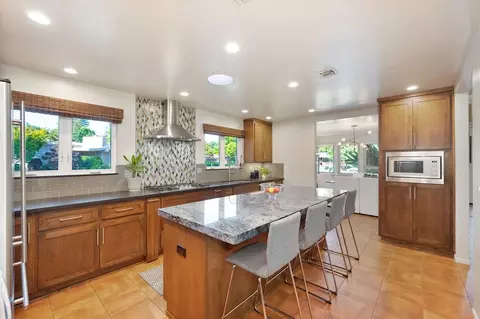Kitchen - 1807 Lambeth Way, Carmichael, CA 95608 photo 5 of 7