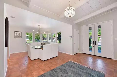 Entry Way - 1807 Lambeth Way, Carmichael, CA 95608 photo 4 of 5