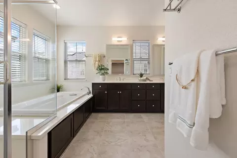 1010 Forbes Ln, Davis, CA 95616 photo 23