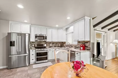 1109 Valeriewood Way, Modesto, CA 95355 photo 20