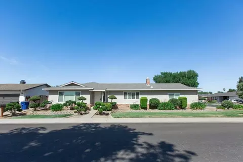 1109 Valeriewood Way, Modesto, CA 95355 photo 2