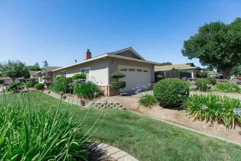 1109 Valeriewood Way, Modesto, CA 95355 photo 6