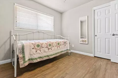 1109 Valeriewood Way, Modesto, CA 95355 photo 31