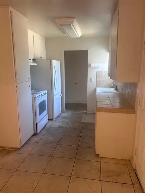 Kitchen - 2217 Vicki Dr, Modesto, CA 95350 photo 1 of 1