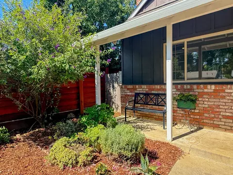 1721 Tea Pl, Davis, CA 95618 photo 3