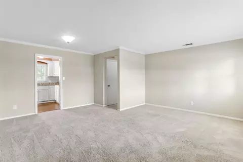 704 Ribier Ave, Lodi, CA 95240 photo 3