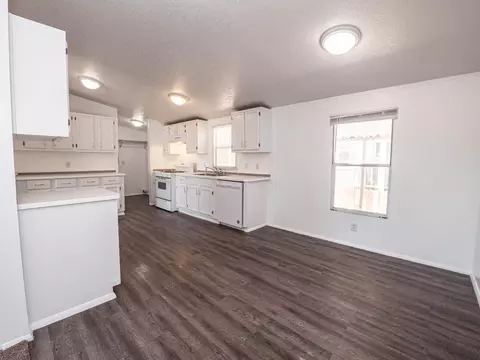 2545 E Ave I #6, Lancaster, CA 93535 photo 8