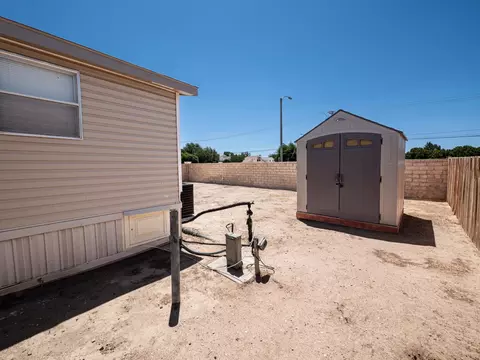 2545 E Ave I #6, Lancaster, CA 93535 photo 23