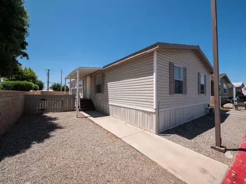 2545 E Ave I #6, Lancaster, CA 93535 photo 2