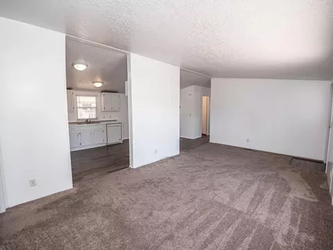 2545 E Ave I #6, Lancaster, CA 93535 photo 6