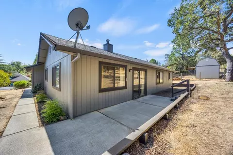 1587 American River Trl, Cool, CA 95614 photo 35