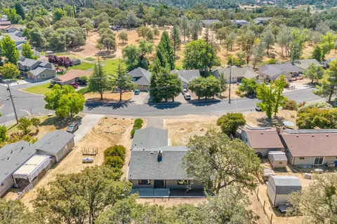 1587 American River Trl, Cool, CA 95614 photo 45