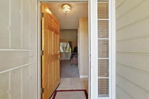 211 Wren Dr, Galt, CA 95632 photo 5
