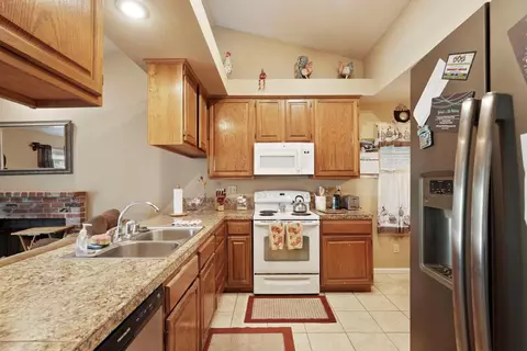 211 Wren Dr, Galt, CA 95632 photo 10