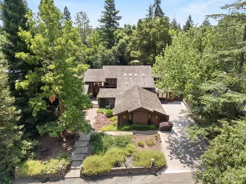 5536 Clarendon Way, Carmichael, CA 95608 photo 1