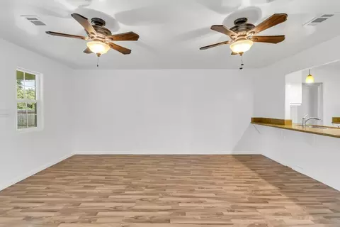 Living - 6441 Saint James Dr, Carmichael, CA 95608 photo 14 of 16